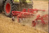 Claas mit Scheibenegge2