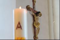 Osterkerze - Kreuz