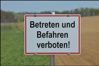 Schild Betreten verboten