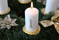 Adventkranz - erste Kerze