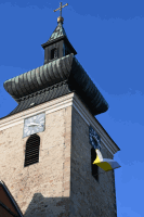 Kirchenfahne am Turm