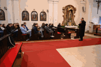 Bischof trifft Firmlinge