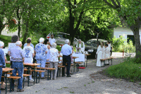 Messe im Kellerdorf Ameis