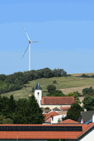 Windrad Kirche Wenzersdorf