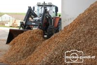 Traktor_Hackguthaufen3