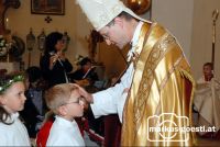 Bischof_Kindersegnung25