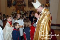 Bischof_Kindersegnung6