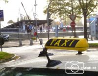 Taxi
