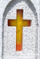 Kreuz im Stein
