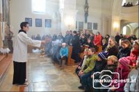 Thurifer_Gläubige2