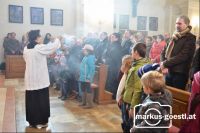 Thurifer_Gläubige1
