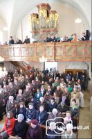 Volle_Kirche2