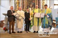 Osterkerze und Dokumentation