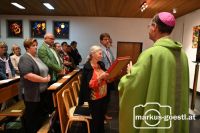 Übergabe Evangeliar