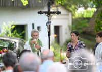 Messe im Kellerdorf Ameis