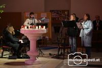 Sonntag.Abend Kirche Laa