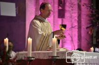 Sonntag.Abend Kirche Laa