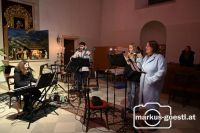 Sonntag.Abend Kirche Laa