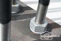 Stahlschrauben mit Mutter