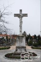 Friedhofskreuz3