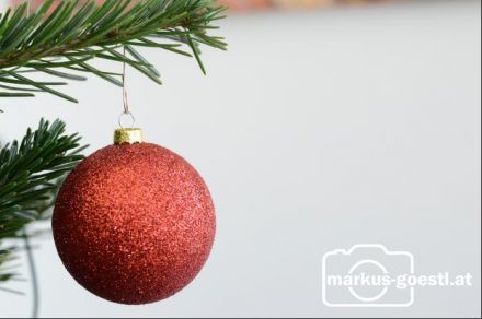 rote Christbaumkugel6