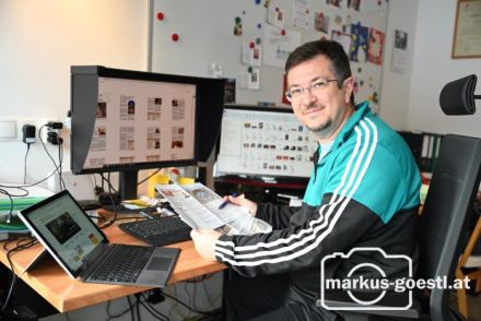 Markus Göstl beim Computer