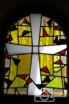 Glasfenster Kirche Gänserndorf
