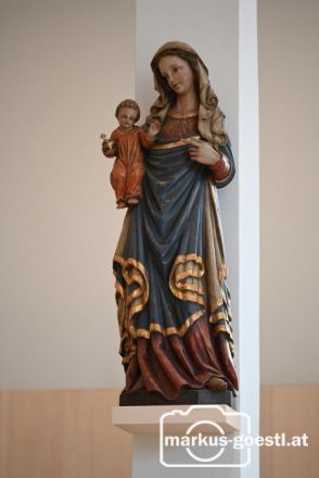 Marienstatue Kirche Stadlau