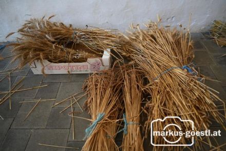 Erntekrone flechten