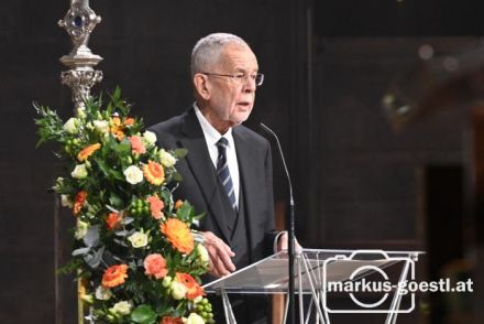 Alexander Van der Bellen