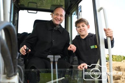 Turnovszky fährt Bagger