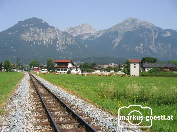 Bahngleise_Berge2