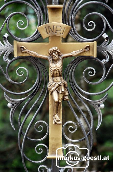 Kreuz4