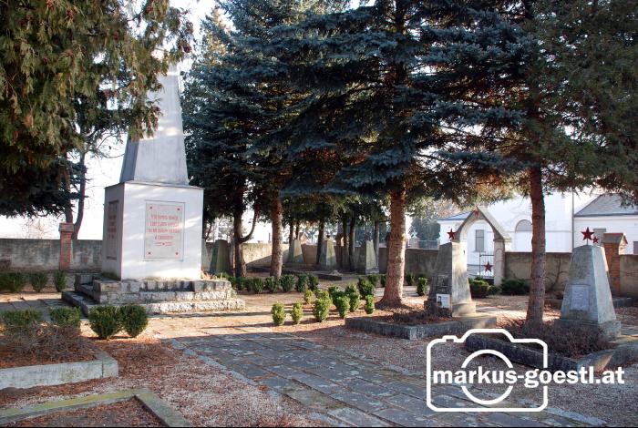 Russenfriedhof_Laa1