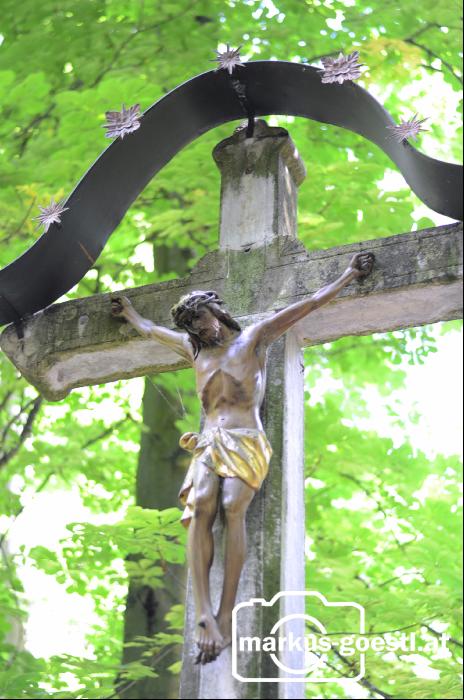 Kreuz_Maria Dreieichen