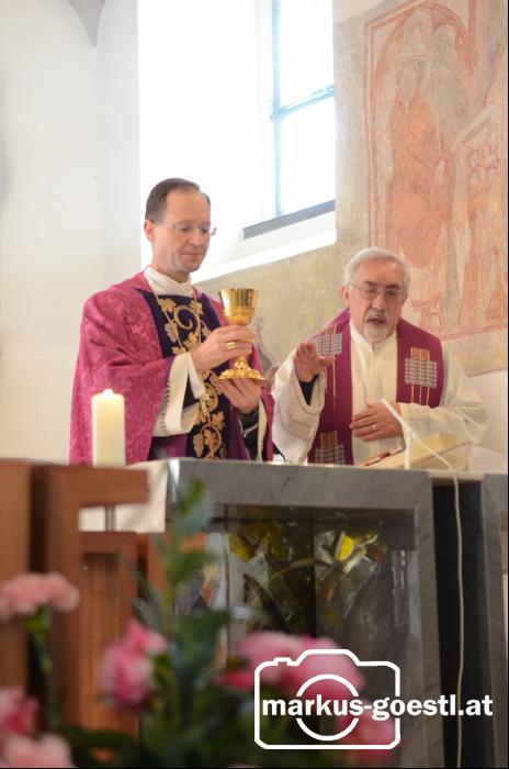 Wandlung_Eucharistiefeier2