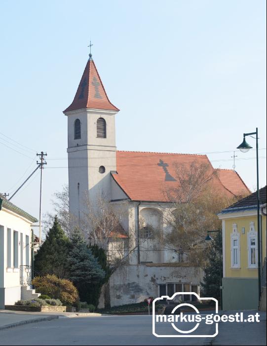 Kirche Niederabsdorf1
