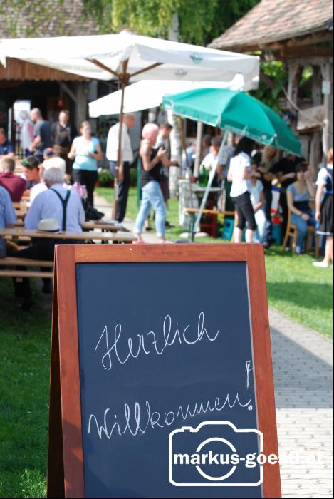Herzlich Willkommen2
