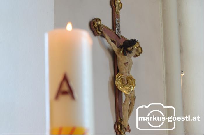Osterkerze - Kreuz