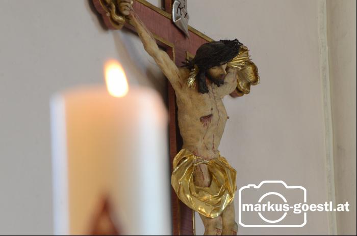 Osterkerze - Kreuz