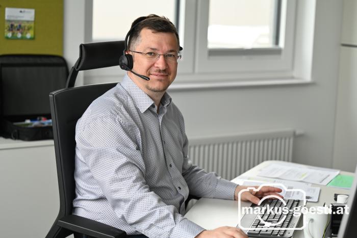 Markus Göstl im Büro