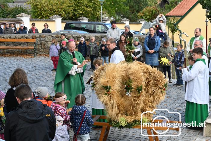 Segnung Erntekrone Watzelsdorf