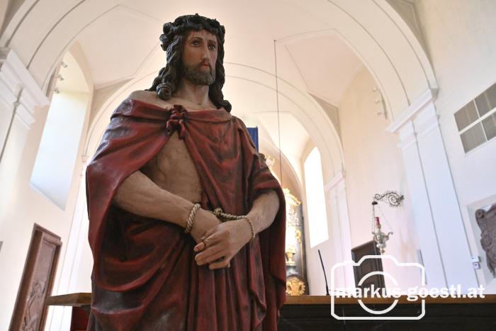 Jesu Purpurmantel Dornenkrone