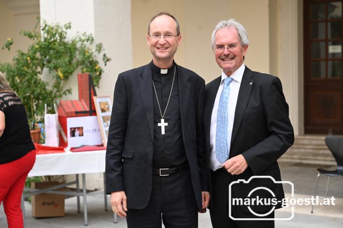 Wilfing gratuliert Turnovszky