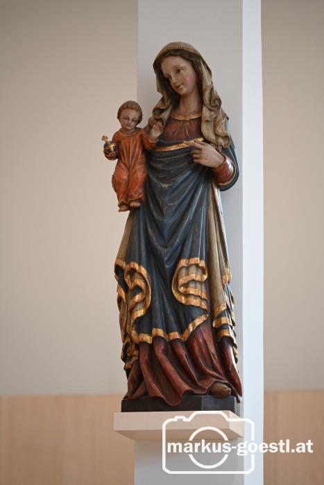Marienstatue Kirche Stadlau
