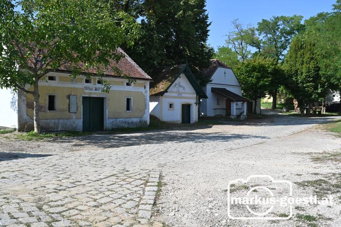 Kellergasse Unterstinkenbrunn