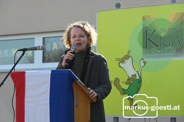 Christiane Teschl-Hofmeister