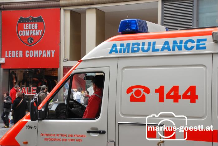 Ambulance1